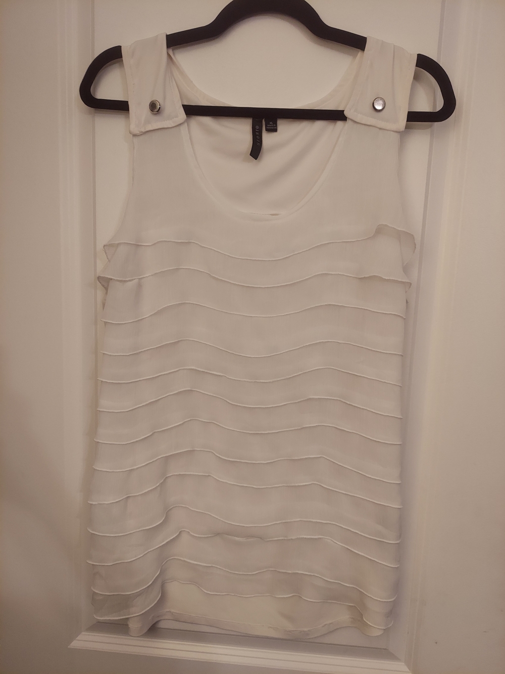 Sioni White Layered Ruffle Tank XL